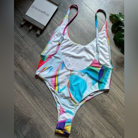 Fabletics Low Back Pride Carnaval Multicolor Stretch One Piece Swimsuit L NWT! - Picture 9 of 13